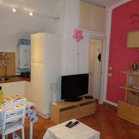 Apartment Medieval Village Isolabona エクステリア 写真